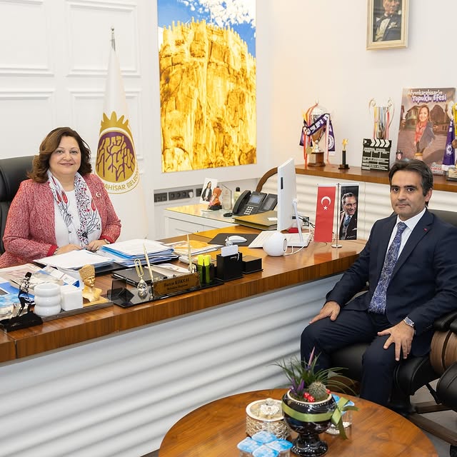 Burcu Köksal'dan Cezaevi Müdürü Ahmet Erguna'ya Ziyaret Teşekkürü