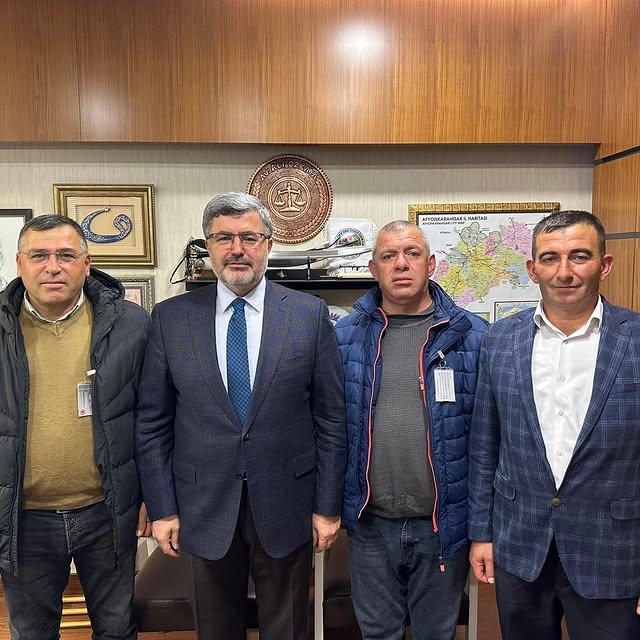 Milletvekili Ali Özkaya, Anayurt ve Bozan Köyü Muhtarlarını Ağırladı