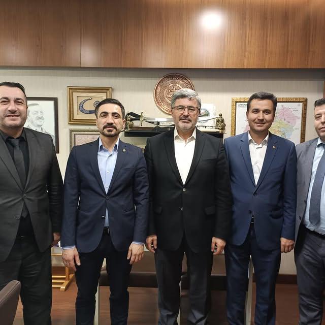 AK Parti Milletvekili Ali Özkaya'dan Belediye Başkanlarına Gazi Mecliste Ziyaret