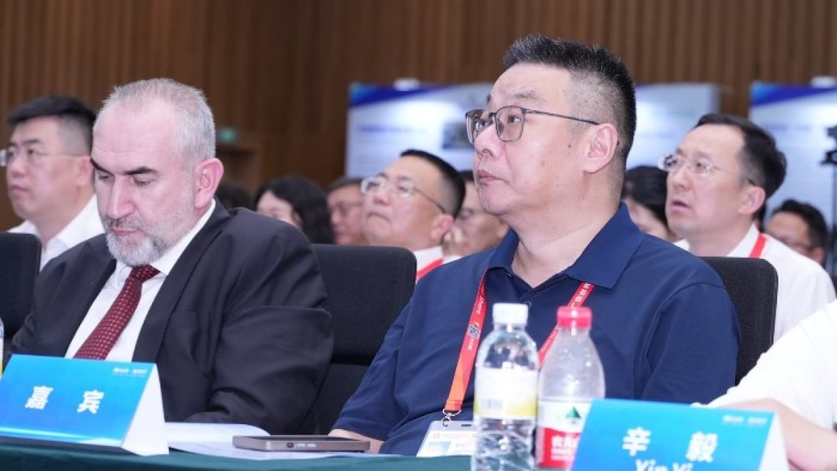 İhsan Beşer, Kanton Fuarı’nda Wuxi Elektrikli Araç İş Birliği Toplantısına Katıldı