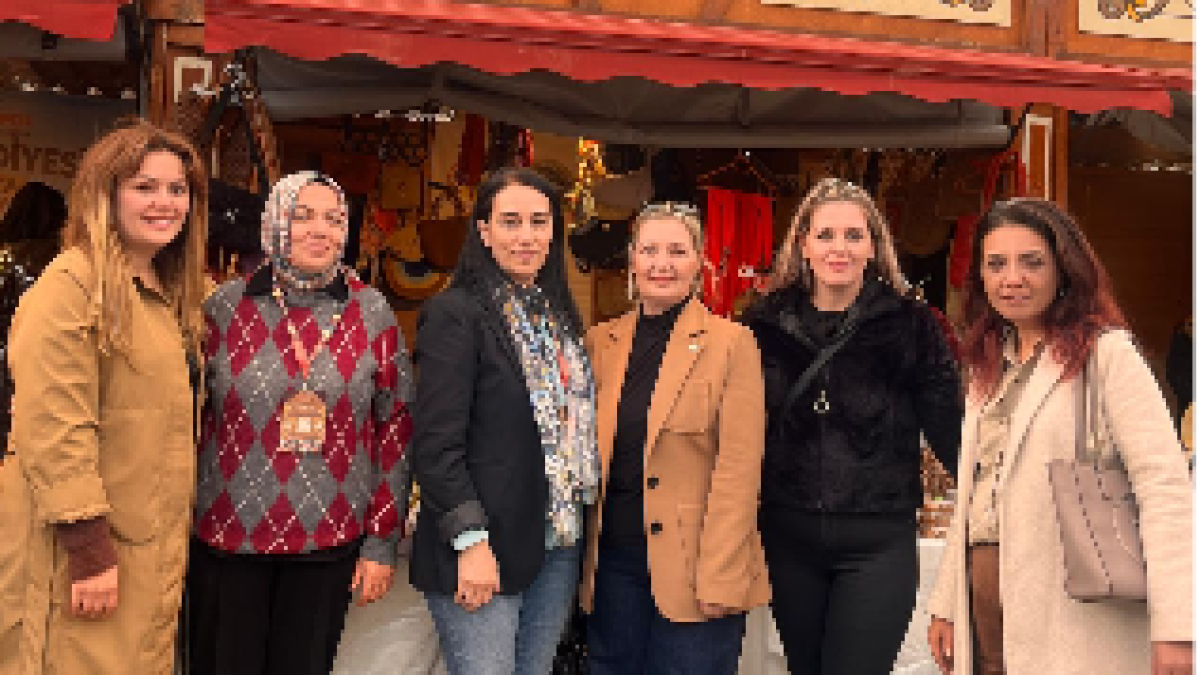 İYİLERDEN  KADIN EMEĞİNE DESTEK  GASTRONOMİ FESTİVALİNDE KADIN EMEKÇİLERİN STANTLARINI TEK TEK ZİYARET ETTİLER