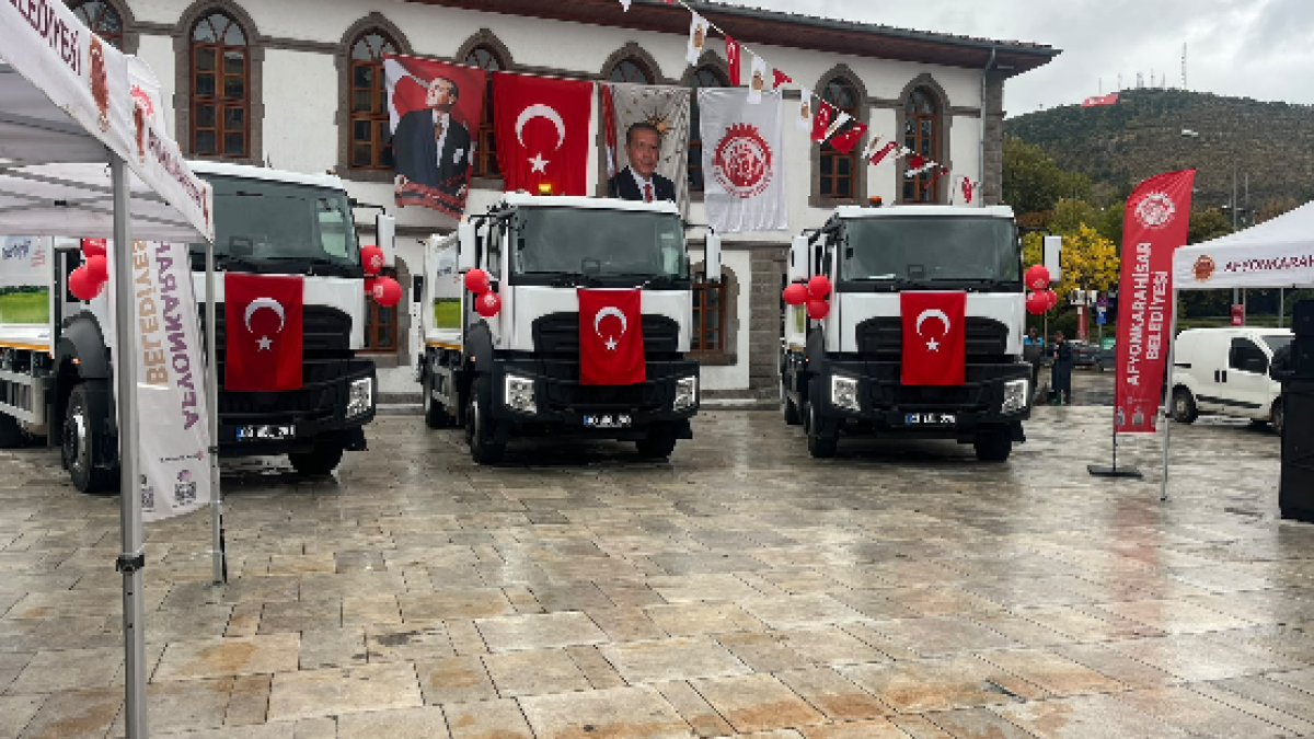 Afyonkarahisar'da Temizlik Filosu Güçlendi! Törenle Hizmete Girdi
