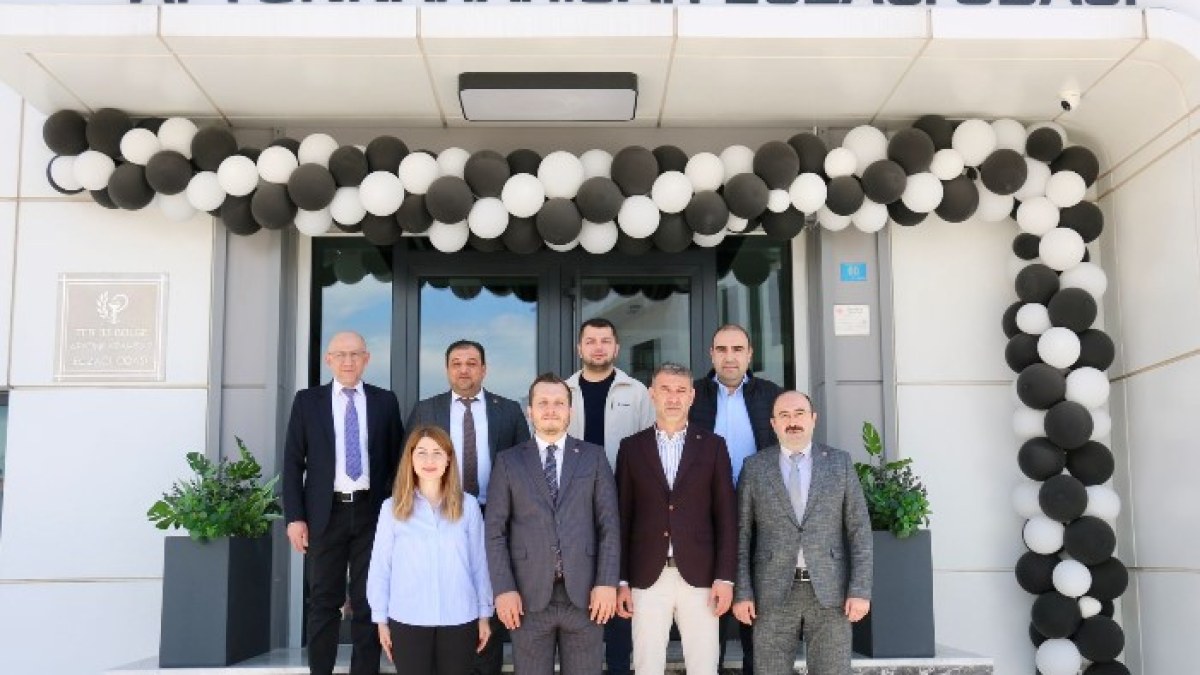 SAADET PARTİSİ’NDEN ECZACI ODASINA ZİYARETİ