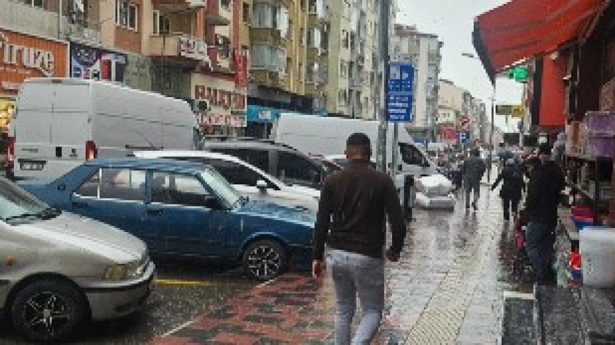 Ani bastıran Yağış Hayatı Olumsuz Etkiledi