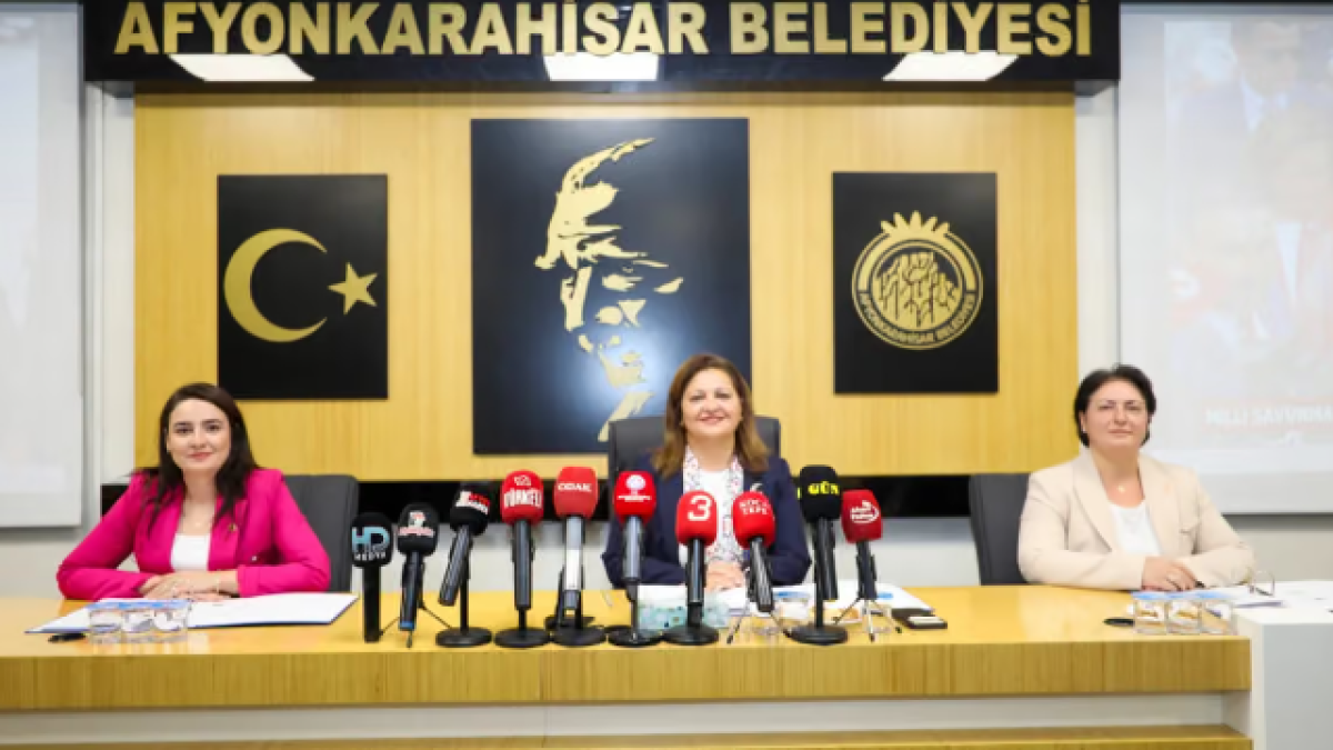 Afyonkarahisar Belediye Meclisi, Belediye Başkanımız Burcu Köksal başkanlığında toplandı.