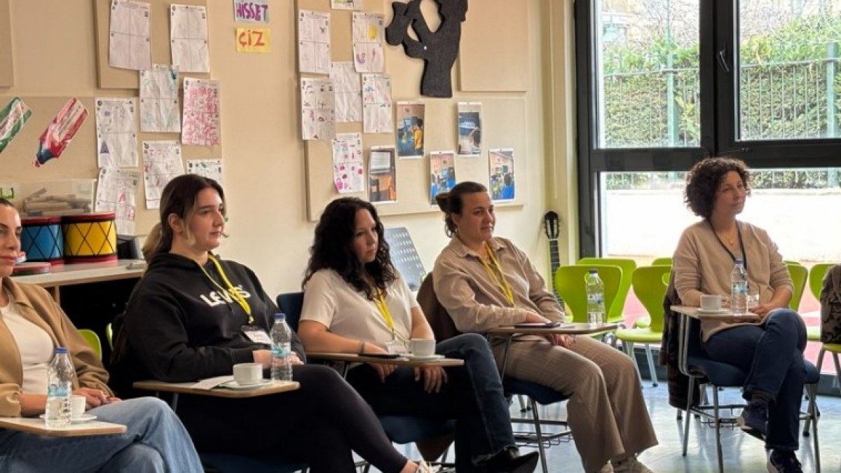 VELİLER DE ÖĞRENCİ OLDU