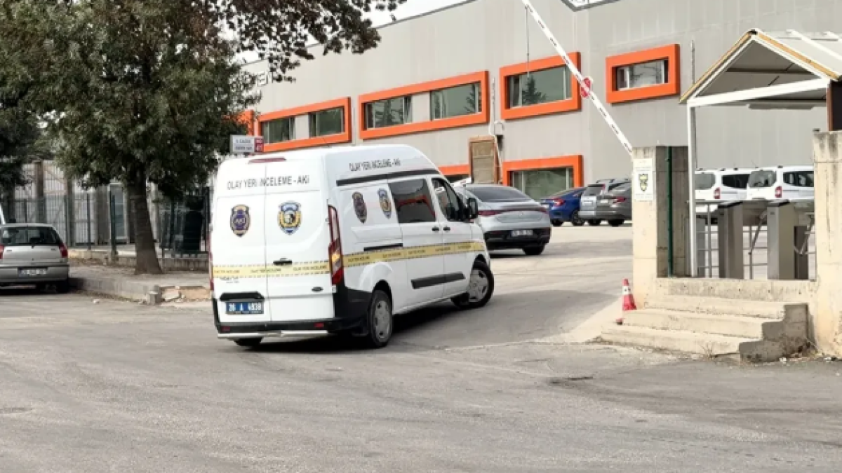 Eskişehir’de Fabrikada Yüksekten Düşen İşçi Hayatını Kaybetti - Galeri