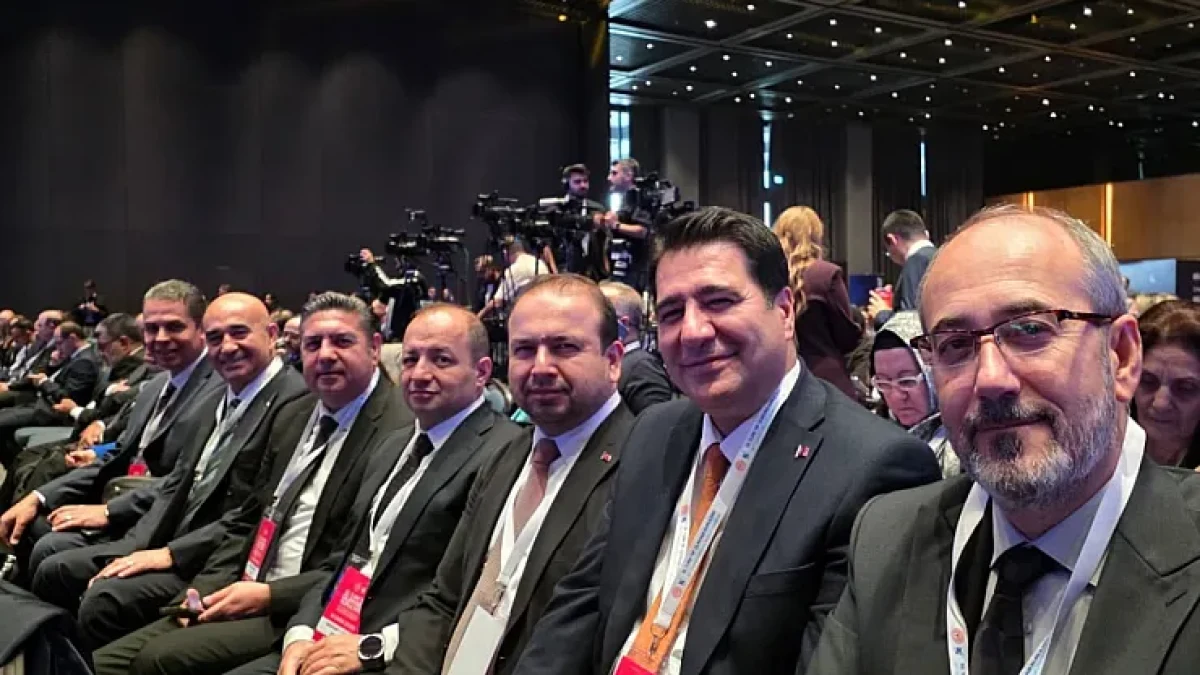 Afyonkarahisar İl Sağlık Müdürü Öztürk, Türk Tıp Dünyası Kurultayı’na Katıldı