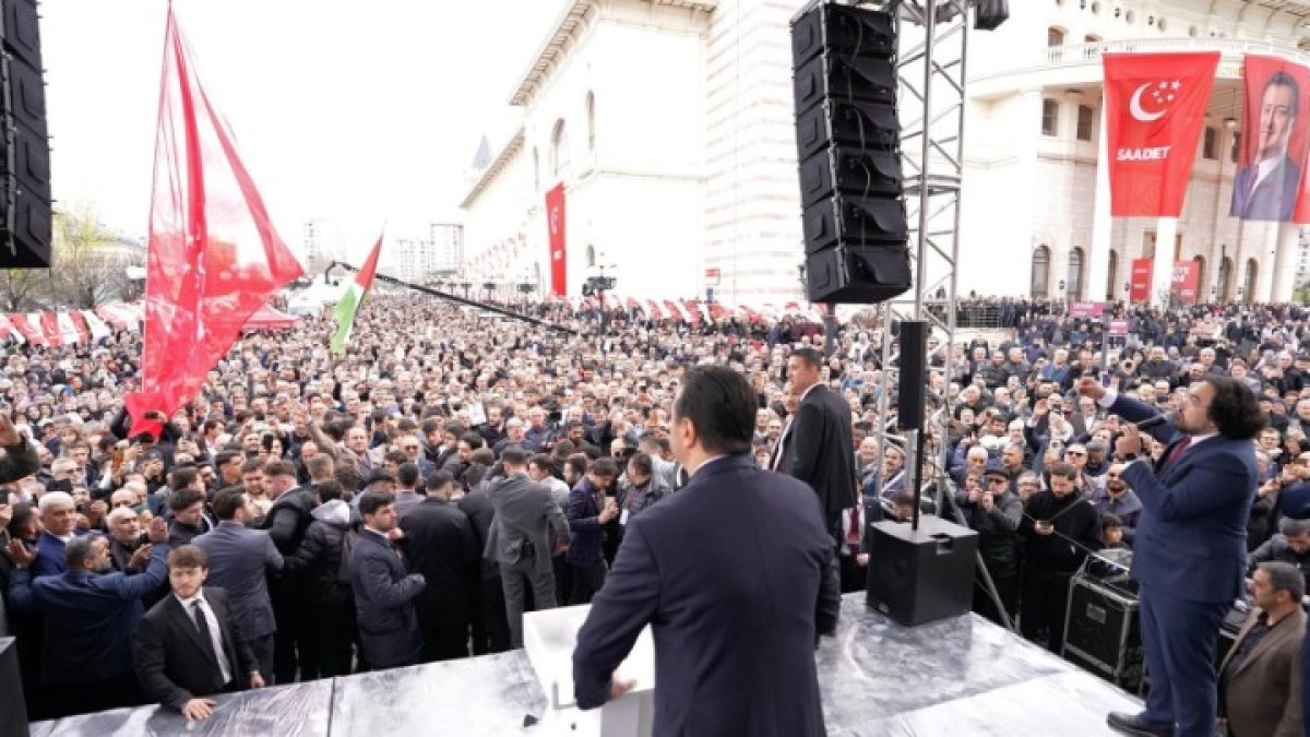 SAADET PARTİSİ’NDEN GÖVDE GÖSTERİSİ