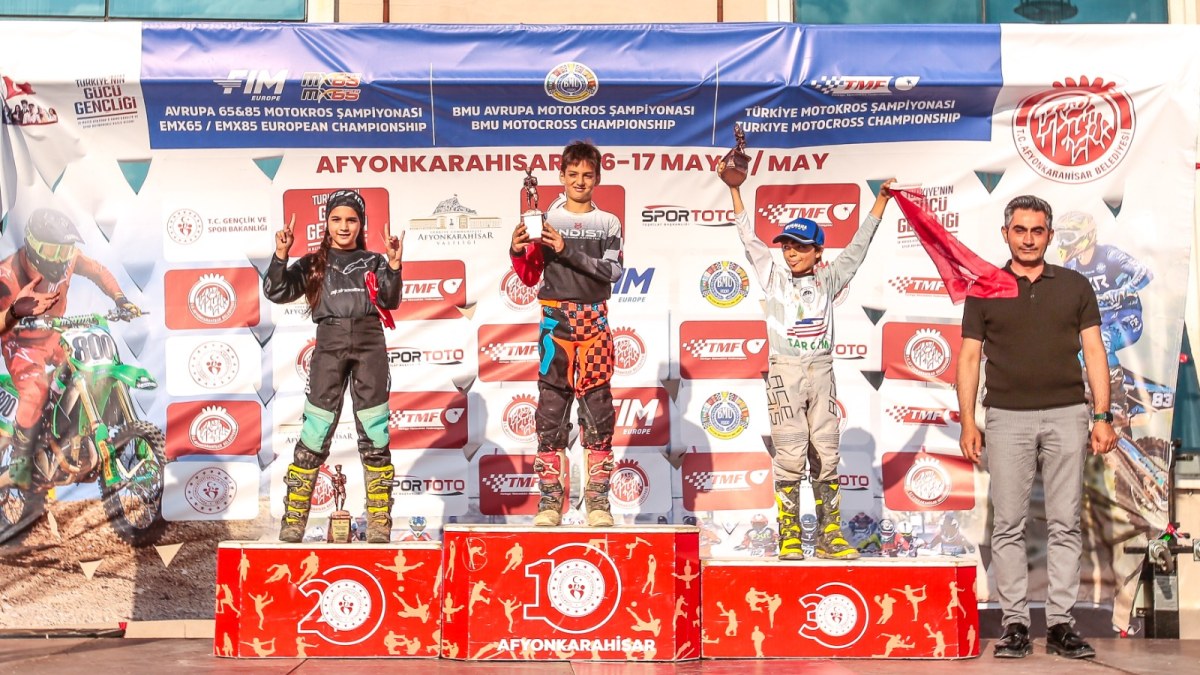 AFYONKARAHİSAR’DA MOTOKROS ŞAMPİYONLARI KUPALARINA KAVUŞTU - Galeri