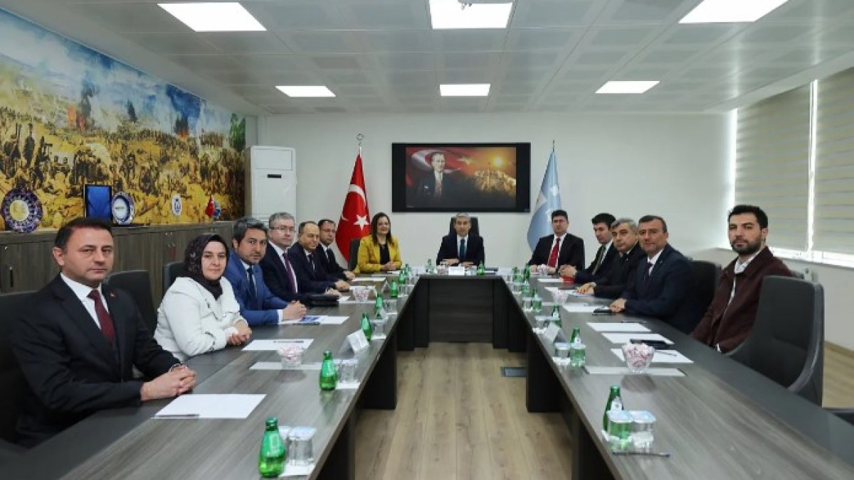 Afyonkarahisar Valisi Dr. Naci Aktaş’tan İŞKUR’a Ziyaret