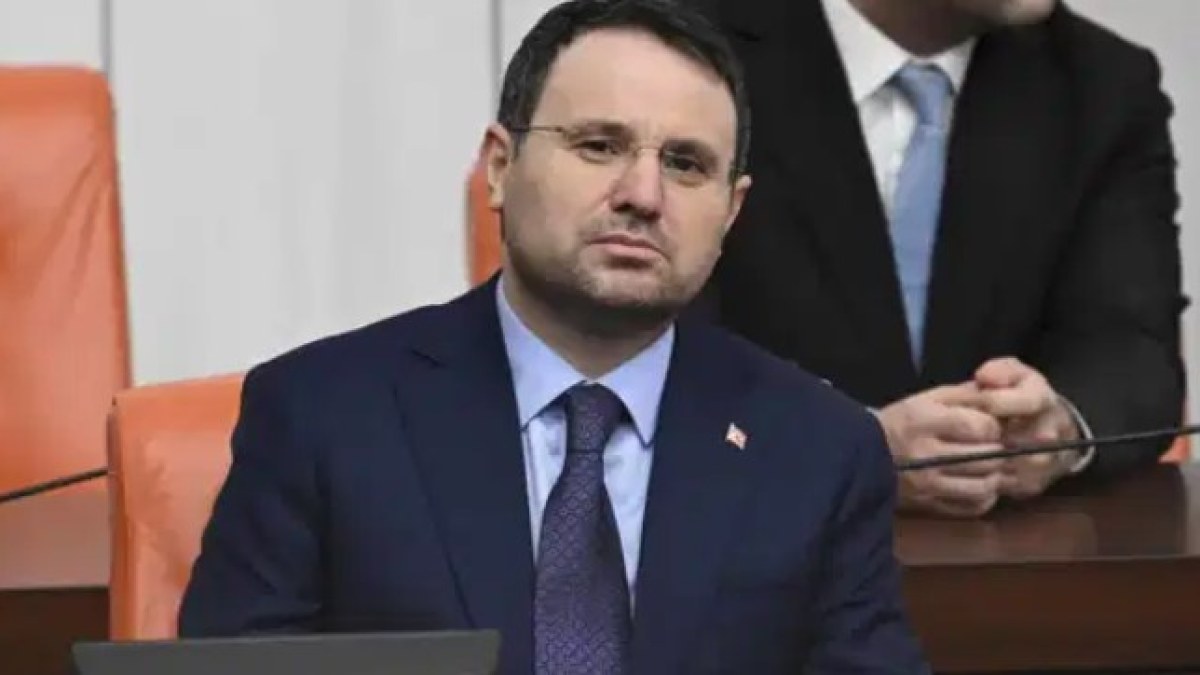 Türk yargısı kimseden talimat almaz