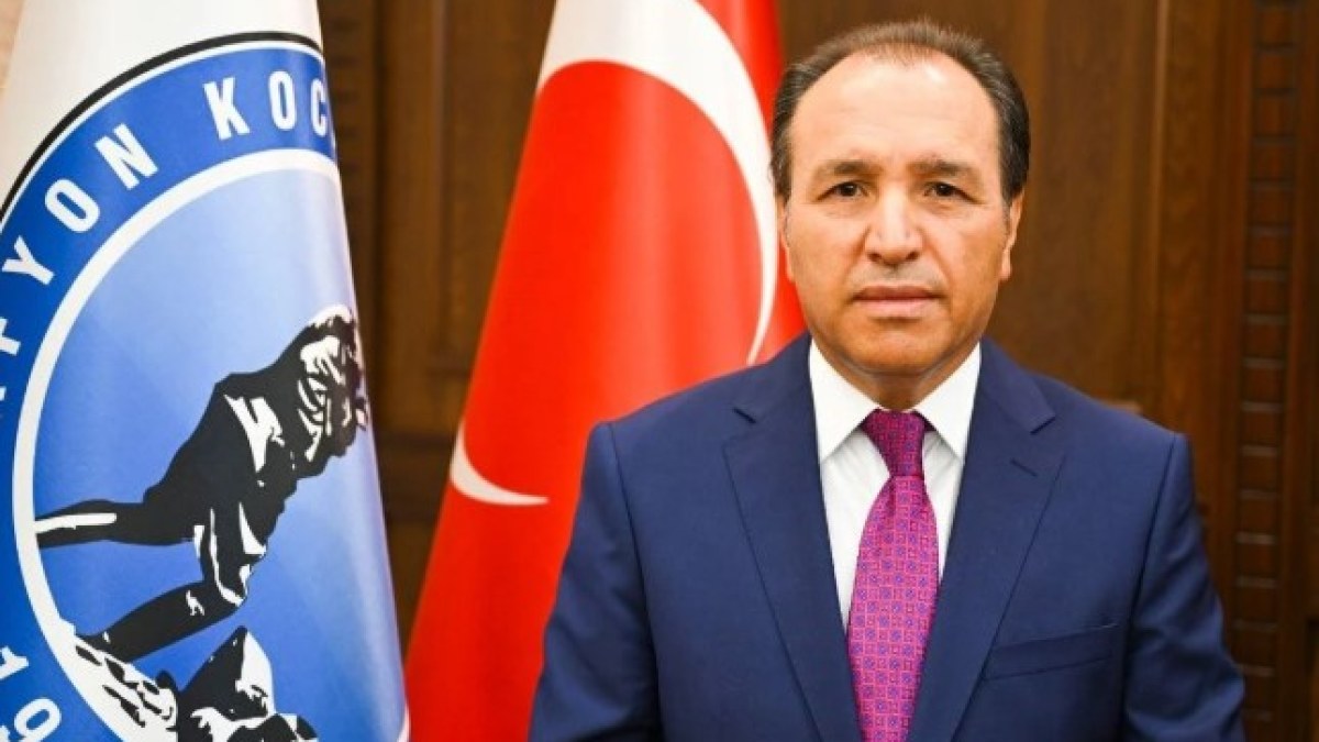 AKÜ Rektörü Prof. Dr. Mehmet Karakaş, Kurban Bayramı nedeniyle yazılı bir mesaj yayımladı.