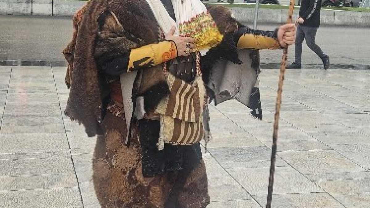 Gençlik Yıllarından Ecdat İzinde Giyim Tarzı