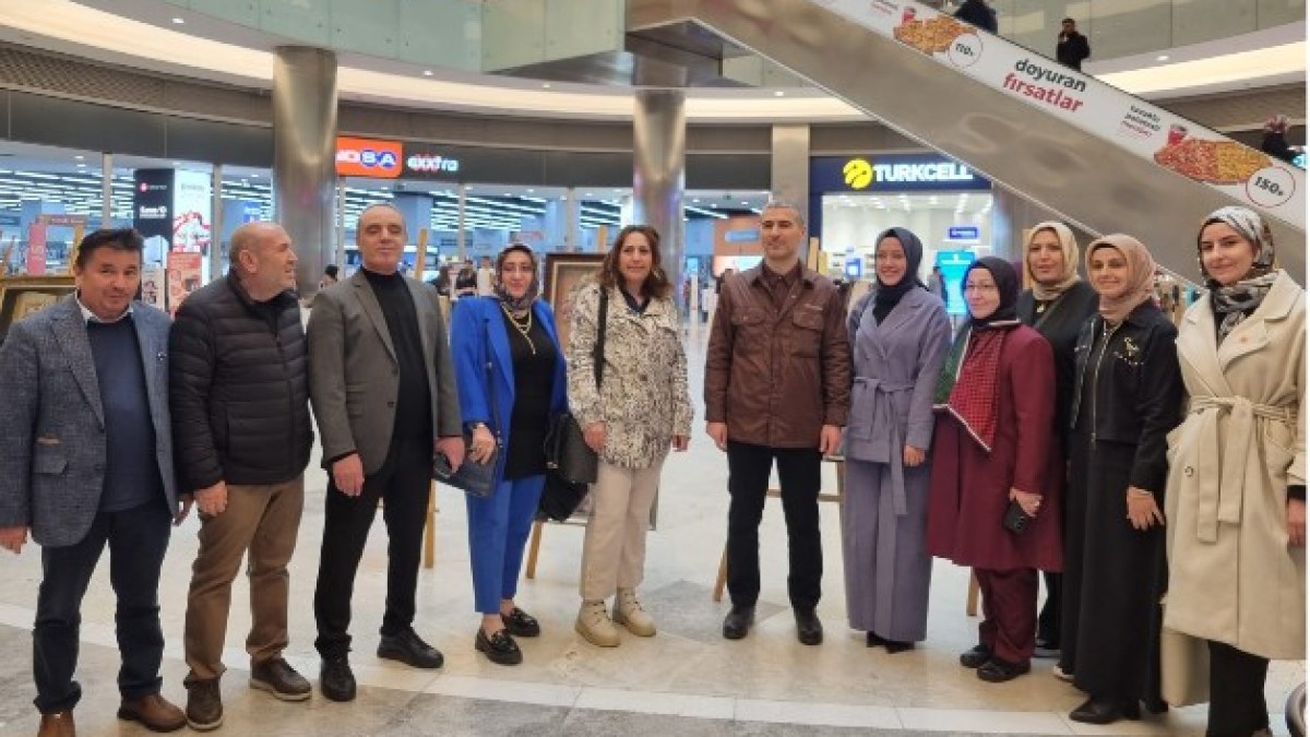 KADEM Annelerin elinden sergisinin açılışını gerçekleştirdi