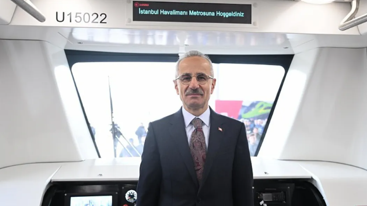 Afyonkarahisar'ın Ulaşımını Değiştirecek 8,5 Kilometrelik Raylı Sistem Hattında Çalışmalar Sürüyor