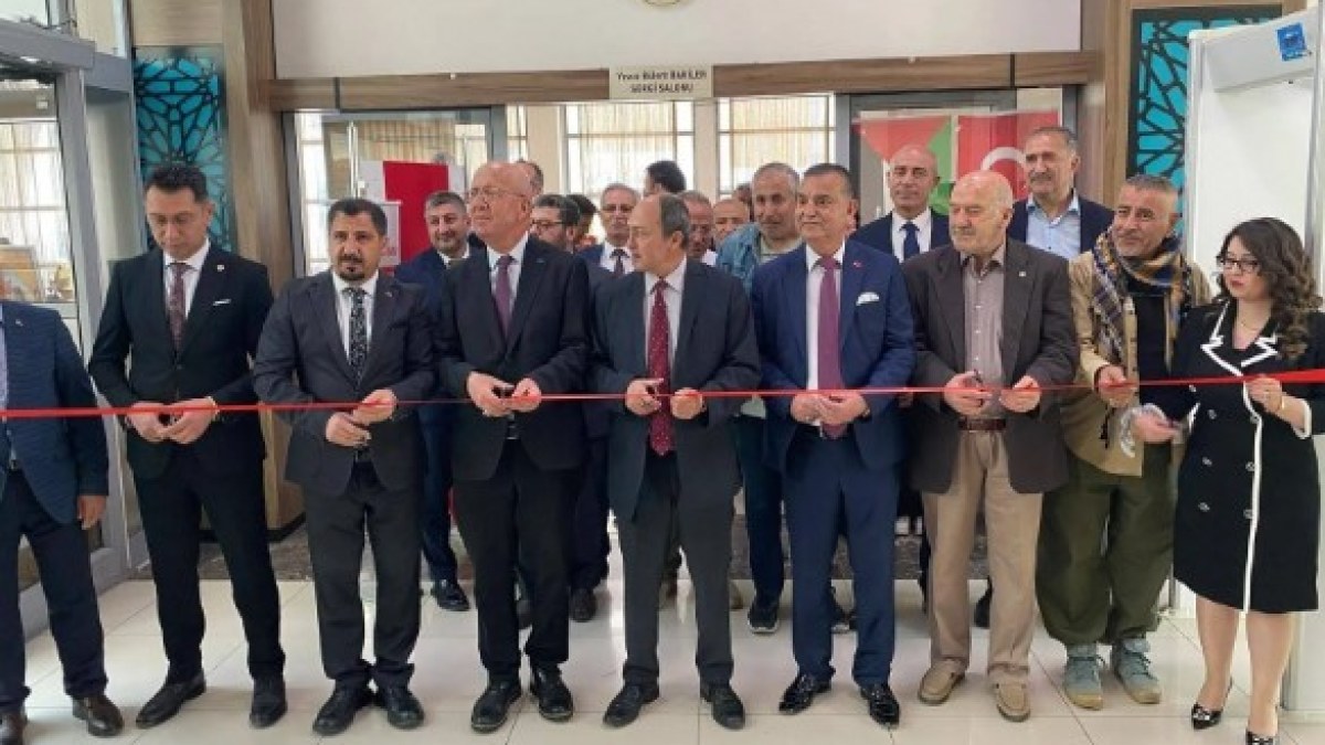 Sivas’ta “Tarihin Sessiz Tanıkları” Sergisi Açıldı