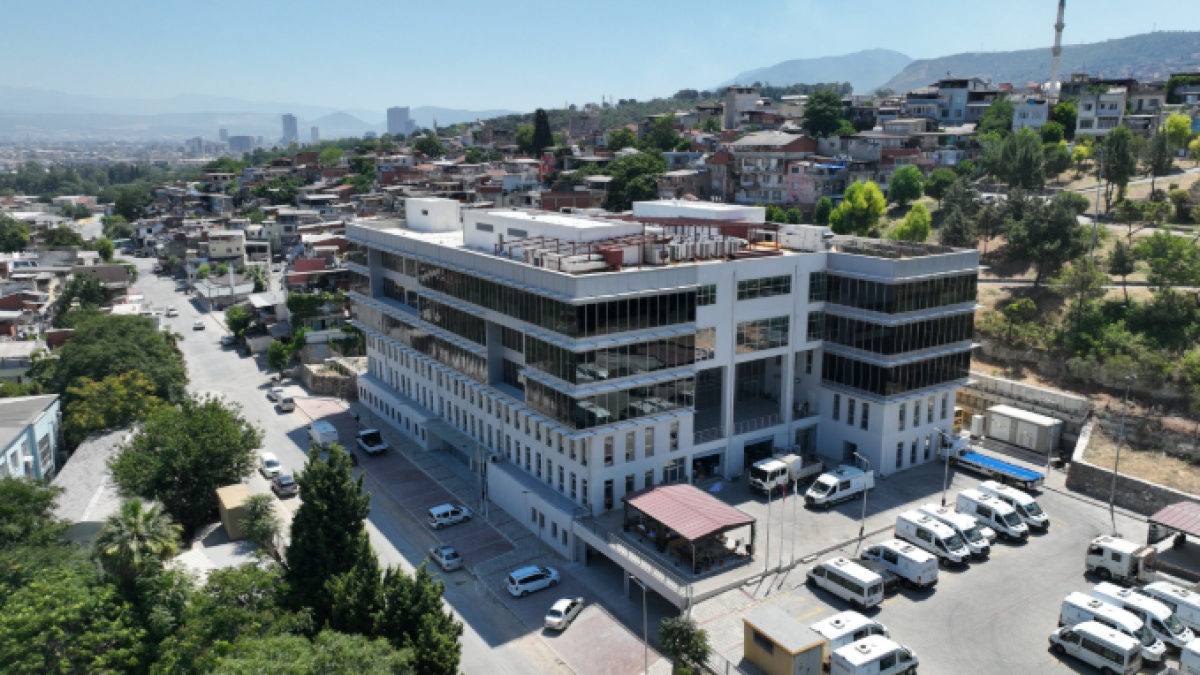 İzmir Büyükşehir Belediyesi’nde işçi kıyımı: 238 milyonluk usulsüzlüğü ortaya çıkaran işçi işten çıkarıldı