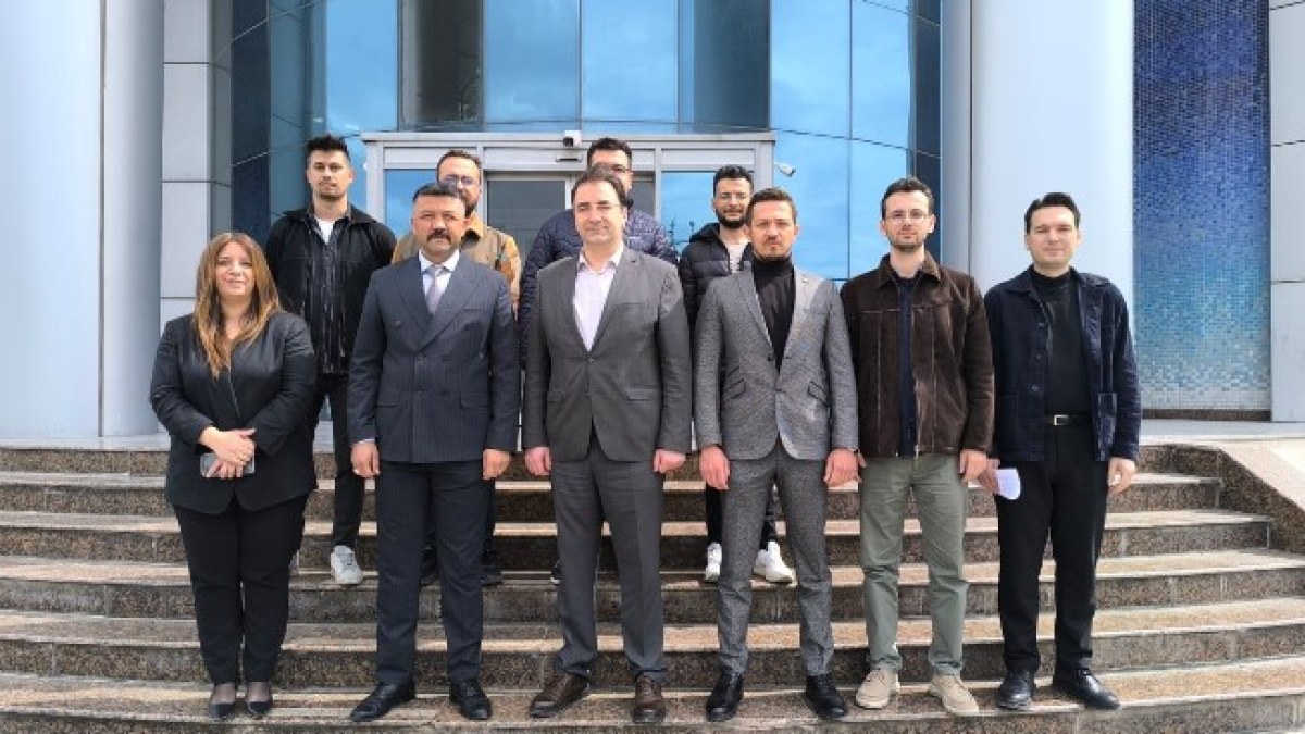 Kendini Türk Hisseden Herkesi Pazar Günü Yürüyüş ve açılışımıza bekliyoruz'