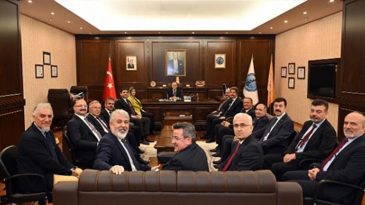 Türkiye Üniversiteleri Afyonkarahisar'da AKÜ'de Buluştu