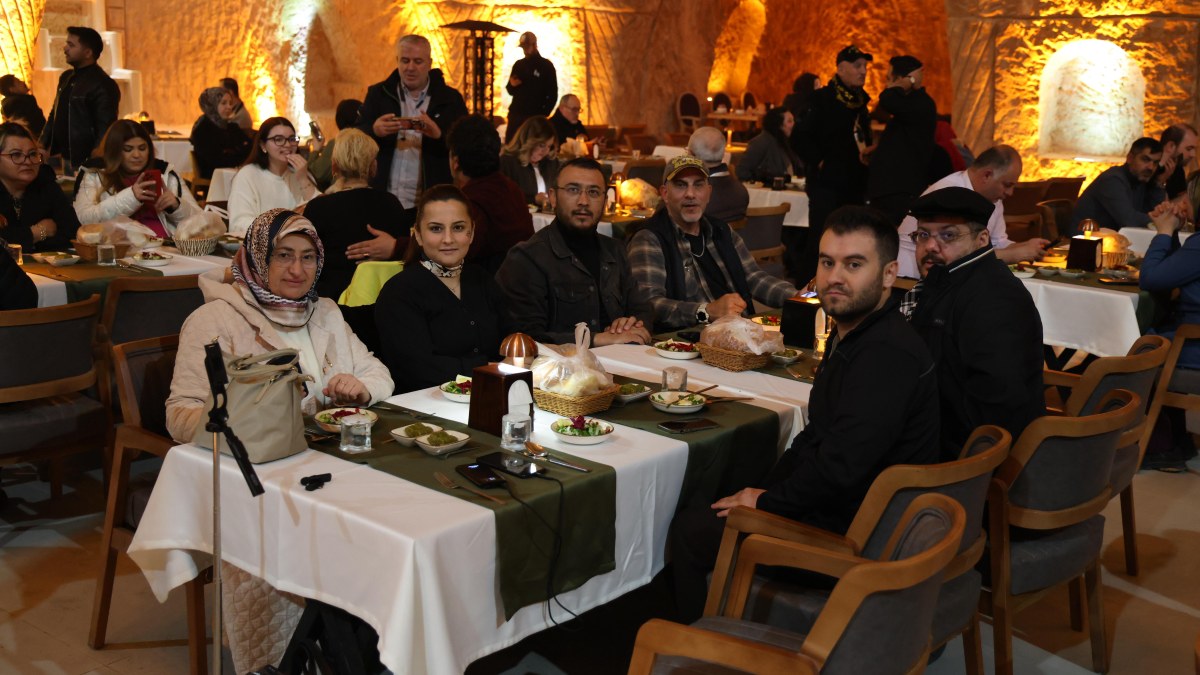 Mardin’de gazetecilerin sıra gecesi keyfi - Galeri