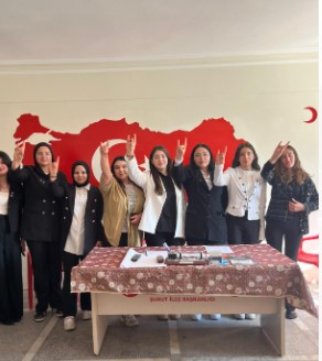 Cumhuriyet, işte bu kadim Türk töresinin modern dünyadaki en güçlü yansımasıdır.