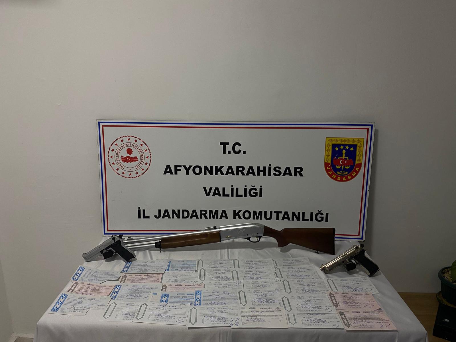 Afyonkarahisar'da para satan Tefeciler  Yakalandı
