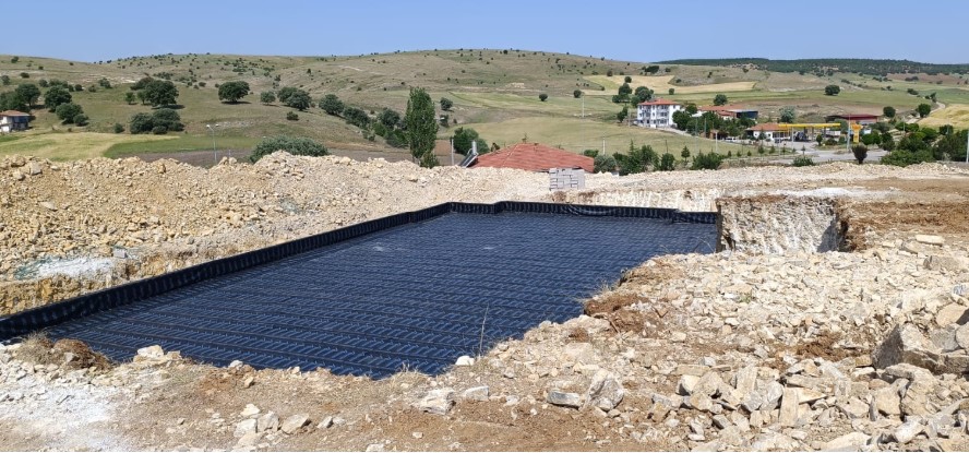 TOKİ Hızlı Başladı:  Hocalar’da 64 Daireli Proje Yükseliyor