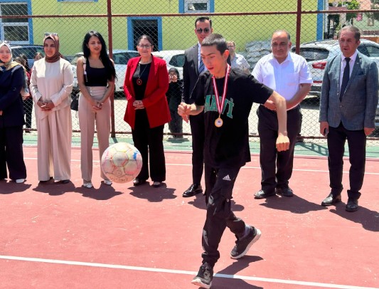 Özel bireylerin hünerleri ayakta alkışlandı