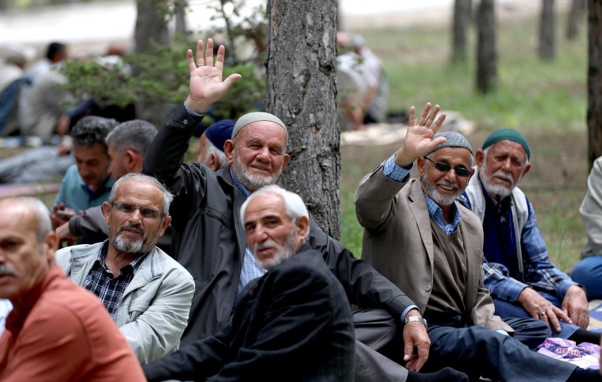 Emekli Maaş Zamlarının Ardından Yeni Gündem: Banka Promosyonları