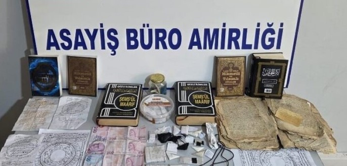 Kütahya ve Tavşanlı'da Büyücülük Operasyonu: 5 Kişi Tutuklandı