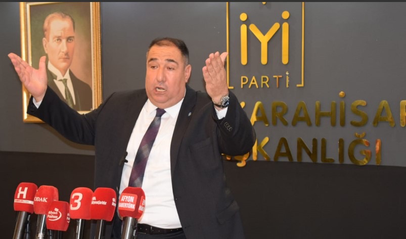 İYİ Parti Afyonkarahisar İl Başkanı Mısırlıoğlu’ndan Kundaklama İddialarına Sert Yanıt: “Attıkları Çamurda Boğulacaklar”