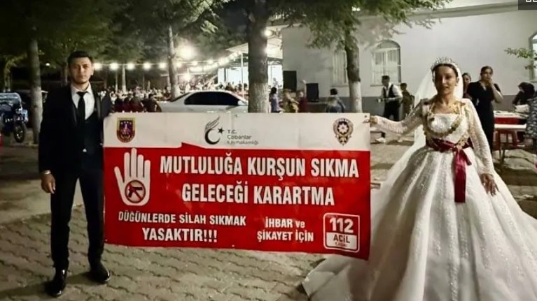 Jandarmadan “Düğünlerde Silaha Hayır” Kampanyası