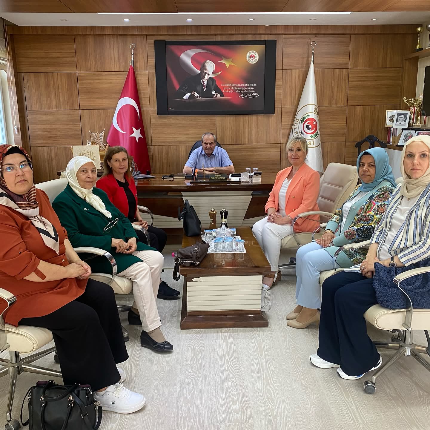 MHP'Lİ KADINLAR İSTİHDAM İÇİN ÇALIŞIYOR
