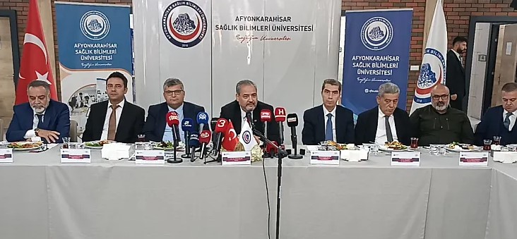 AFSÜ Rektörü Aslan, basınla buluştu: Temizlikten Bilim Kafe’ye birçok proje İmza atılacak.