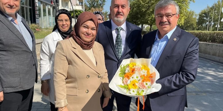 Millet Vekili Türkiye Buluşmaları programı çerçevesinde Denizli'nin Pamukkale ilçesini ziyaret etti.