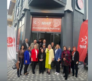 Afyonkarahisar Yazarlar ve Şairler Derneğinin planlı ziyaretleri devam ediyor.