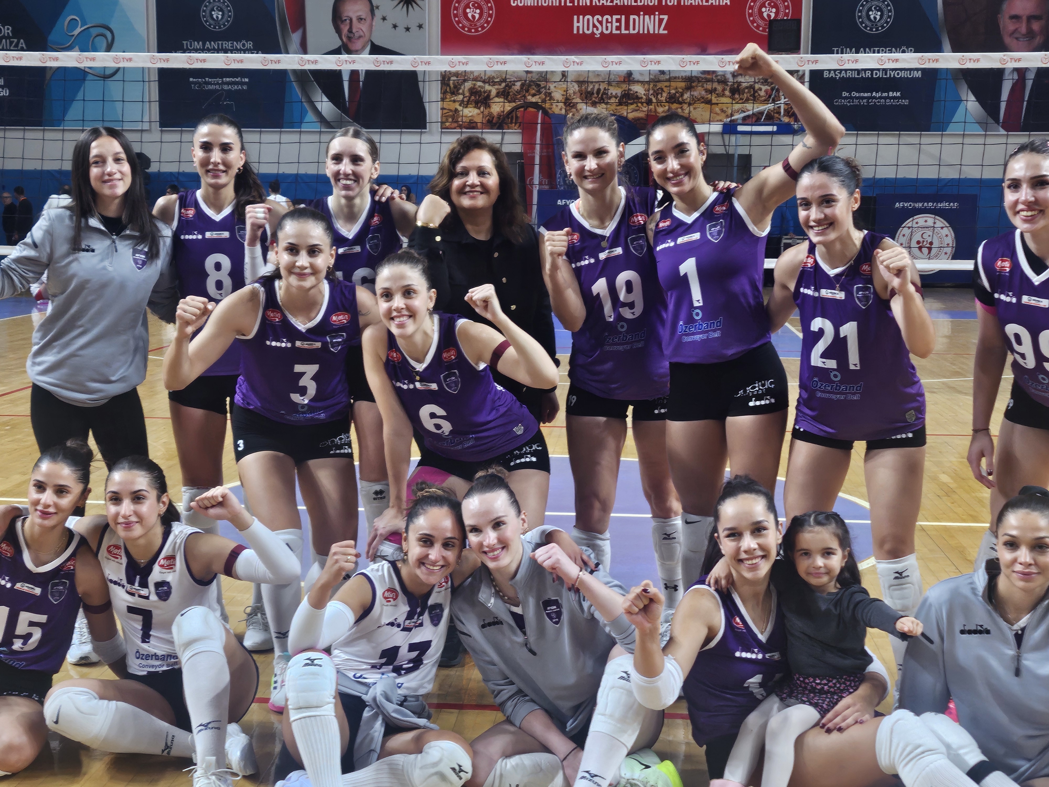 Afyon Belediye Yüntaş Kadın Voleybol Takımı, 3 Kuzey Boru Maxipipe’1