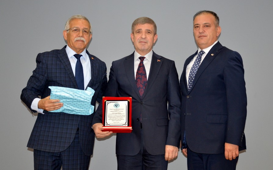 TÜRK OCAKLARINDAN CUMHURİYET PANELİ