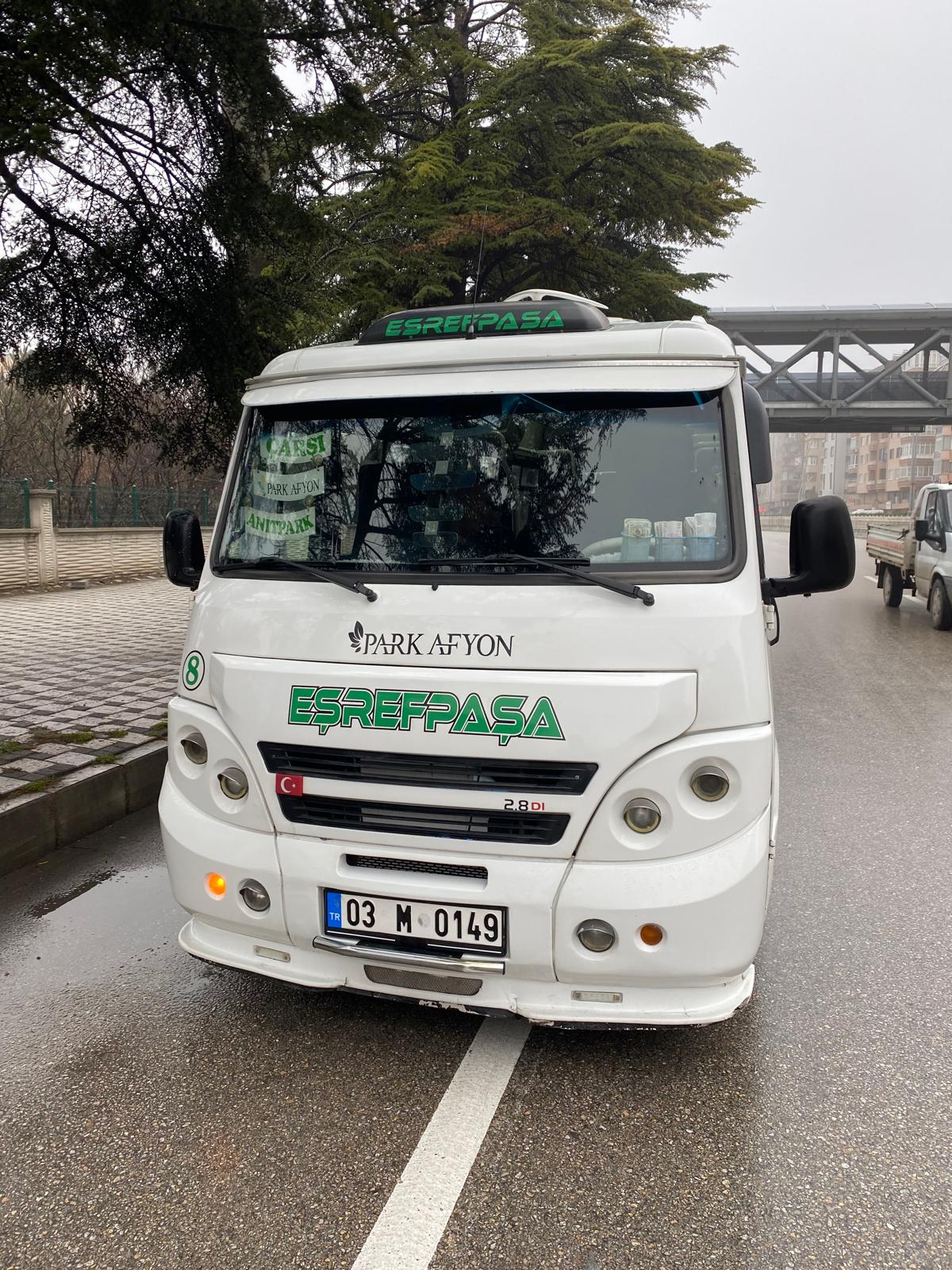 Eşrefpaşa Halkı ve Minibüsçü Esnafından Ambaryolu’na Minibüs Durağı Talebi