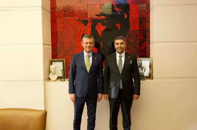 Bu açıklamalar; ilkesizlik, liyakatsizlik ve siyasi tükenmişliğin açık bir dışavurumudur.