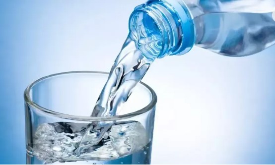 RAMAZAN’DA MİNERAL DEĞERİ YÜKSEK SU TÜKETİMİ VÜCUDUN DENGESİNİ KORUYOR