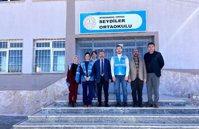 Girişimci Genç Liderler Derneği, 6 köy okulunda bayram sevinci yaşattı - Galeri