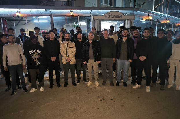 KAPIMIZ DA GÖNLÜMÜZ DE SİZLERE HER ZAMAN AÇIK