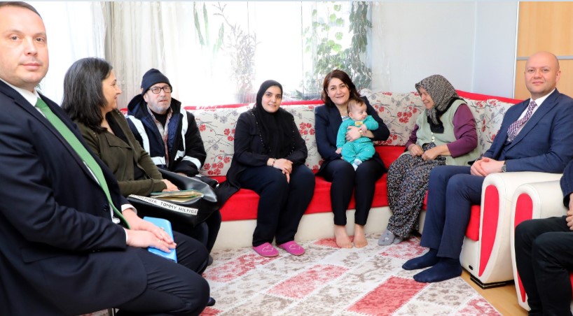 Göz Bebeğimiz Projesi ile Ailelere ve Bebeklere Destek  