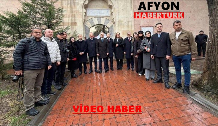 Afyonkarahisar’da Resmi Bayramlaşma Programı Taş Medrese’de Gerçekleştirildi