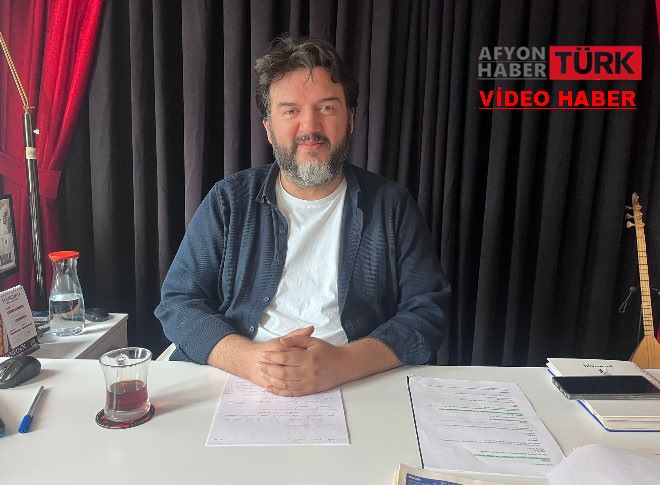 Afyon’da “Resimli Osmanlı Tarihi” sahneleniyor.