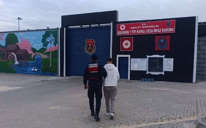 Afyonkarahisar’da Jandarmadan Operasyon: 1 Haftada 31 Aranan Şahıs Yakalandı