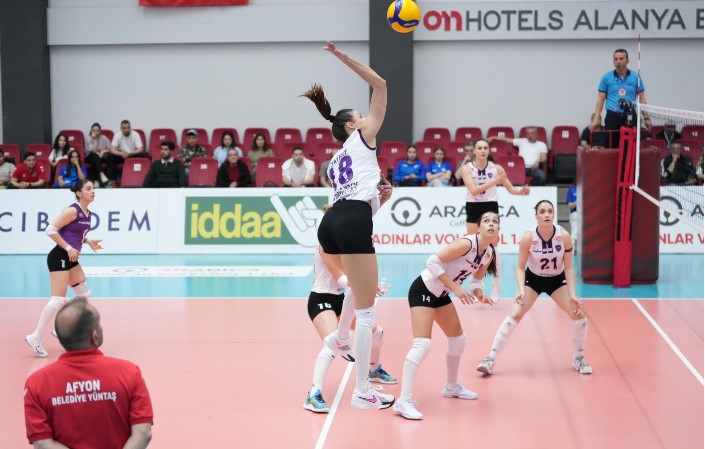 Belediye Yüntaş Voleybol Takımı’ndan Net Galibiyet
