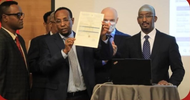  Somali’de İlk Uluslararası Balıkçılık Lisansı Türk Gemisine Verildi